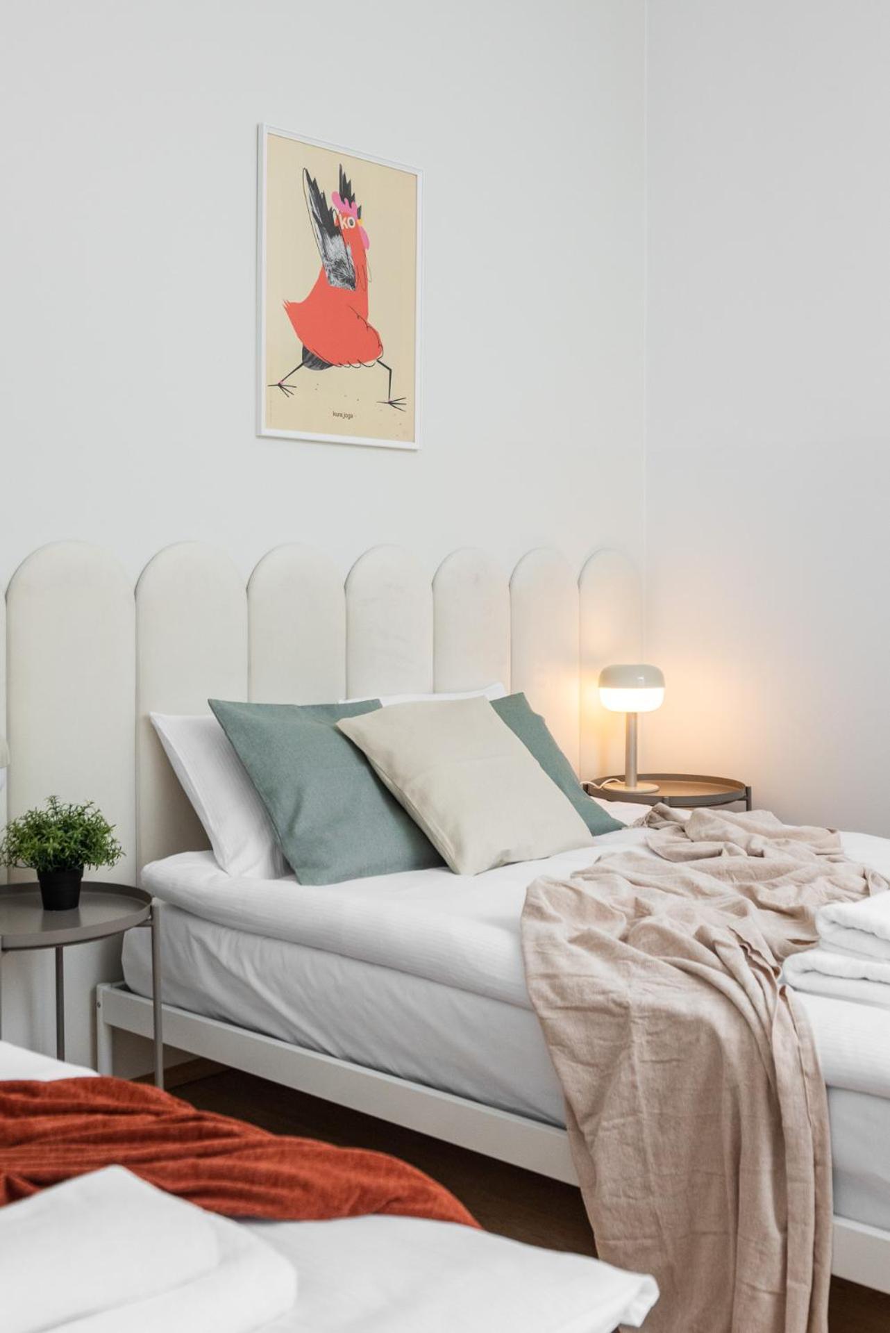 Modern Centrally Located Apartments - By Upstairs Krakow Bagian luar foto